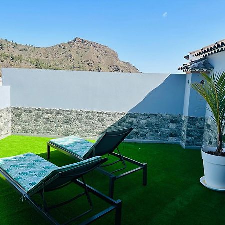 Amplio Duplex Apartment Tamaimo Luaran gambar