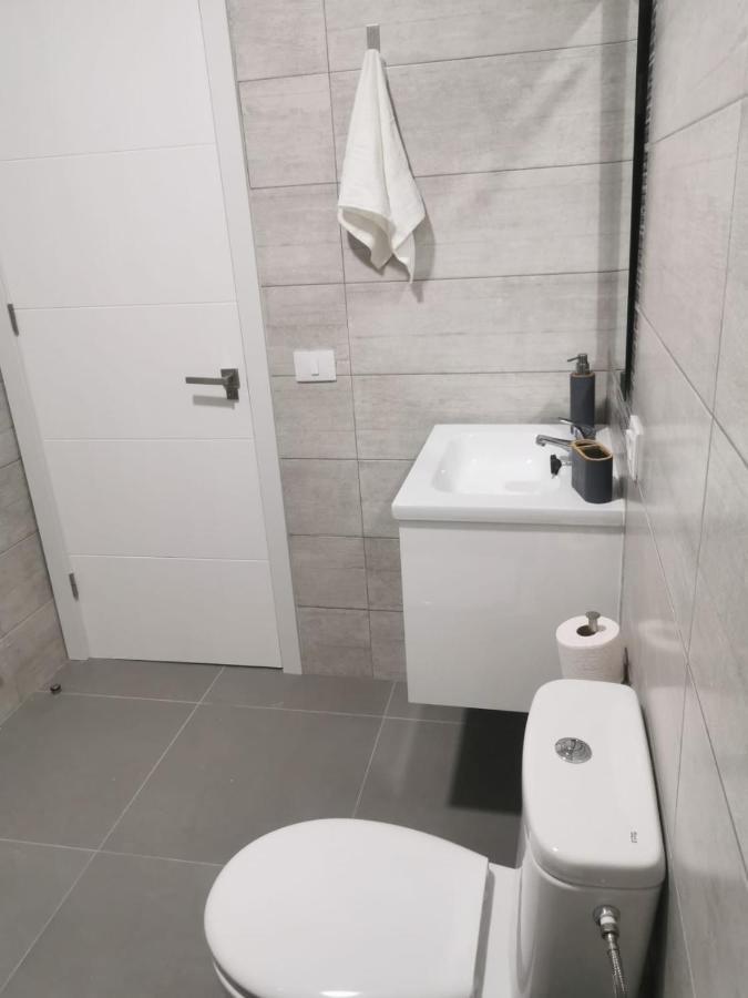 Amplio Duplex Apartment Tamaimo Luaran gambar
